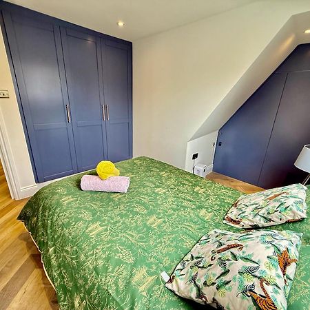 Central, Modern, Westfield, Close To Tube Station Londra Exterior foto