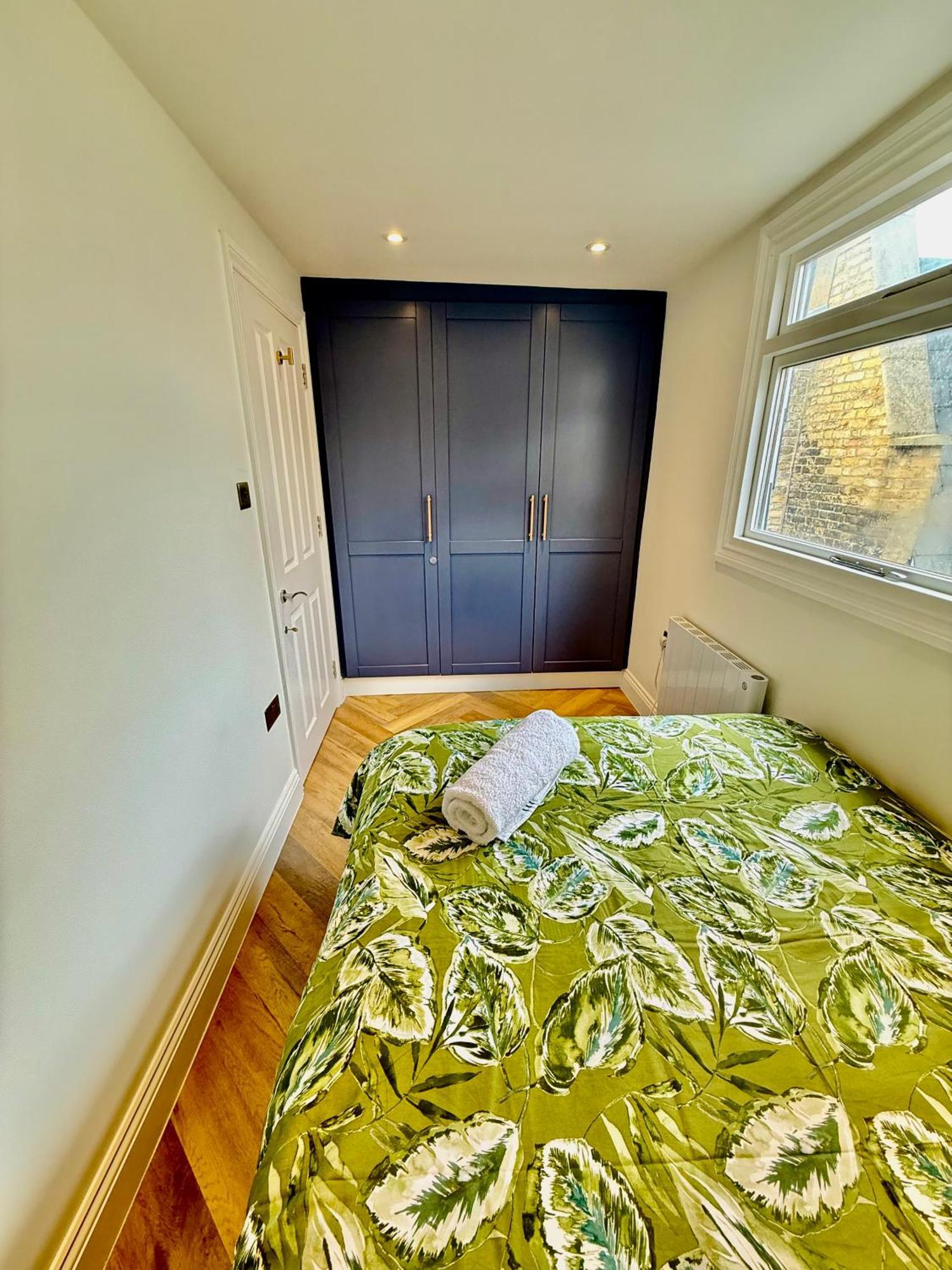 Central, Modern, Westfield, Close To Tube Station Londra Exterior foto